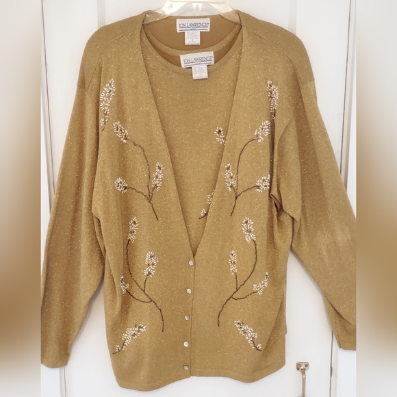 (Clone Listing) Vtg Jon Lawrence Sparkly Sweater set - Picture 14 of 14